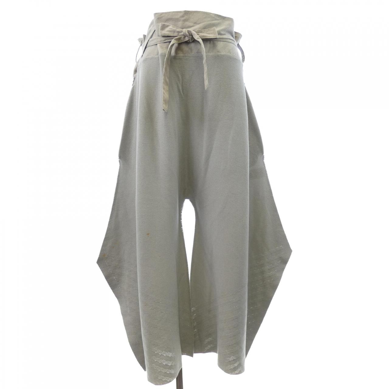 イッセイミヤケ ISSEY MIYAKE IM84KF710 パンツ
