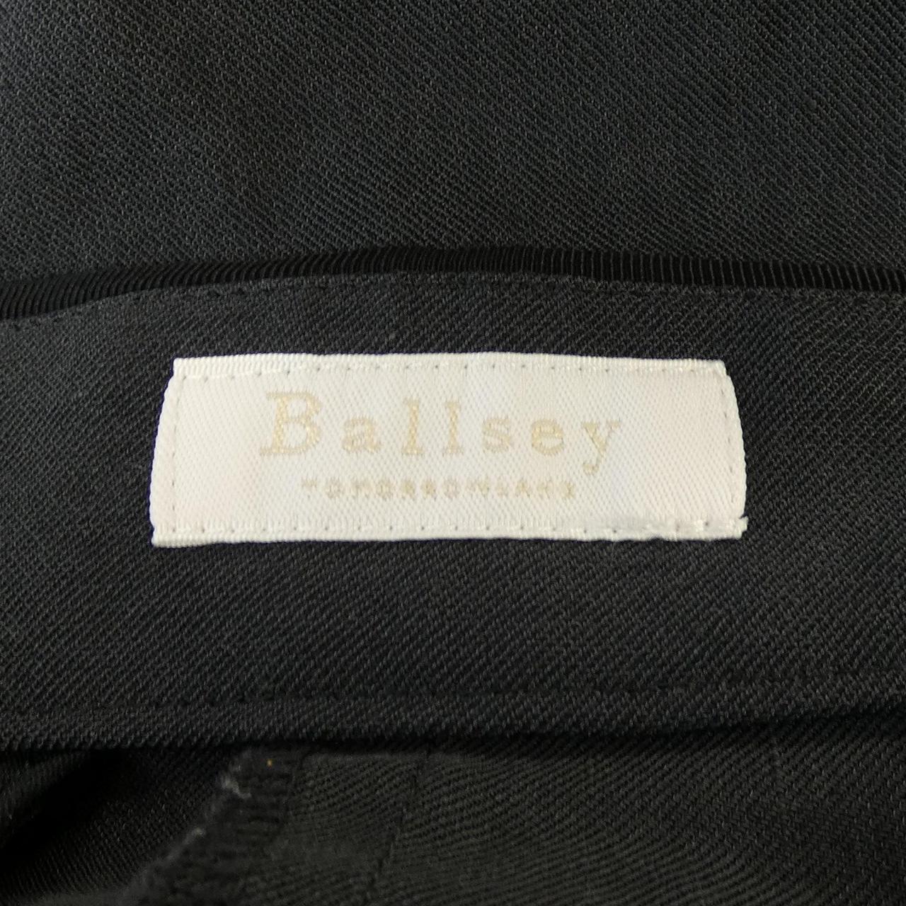 ボールジー BALLSEY スカート