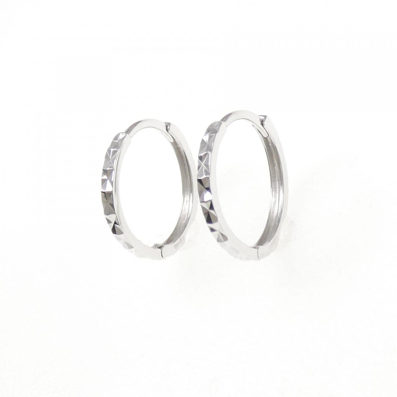 K18WG フープ ピアス