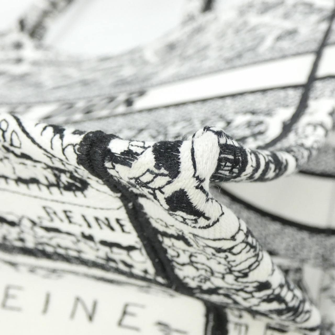 クリスチャンディオール PLAN DE PARIS ディオール ブック トート ラージ M1286ZOMP バッグ