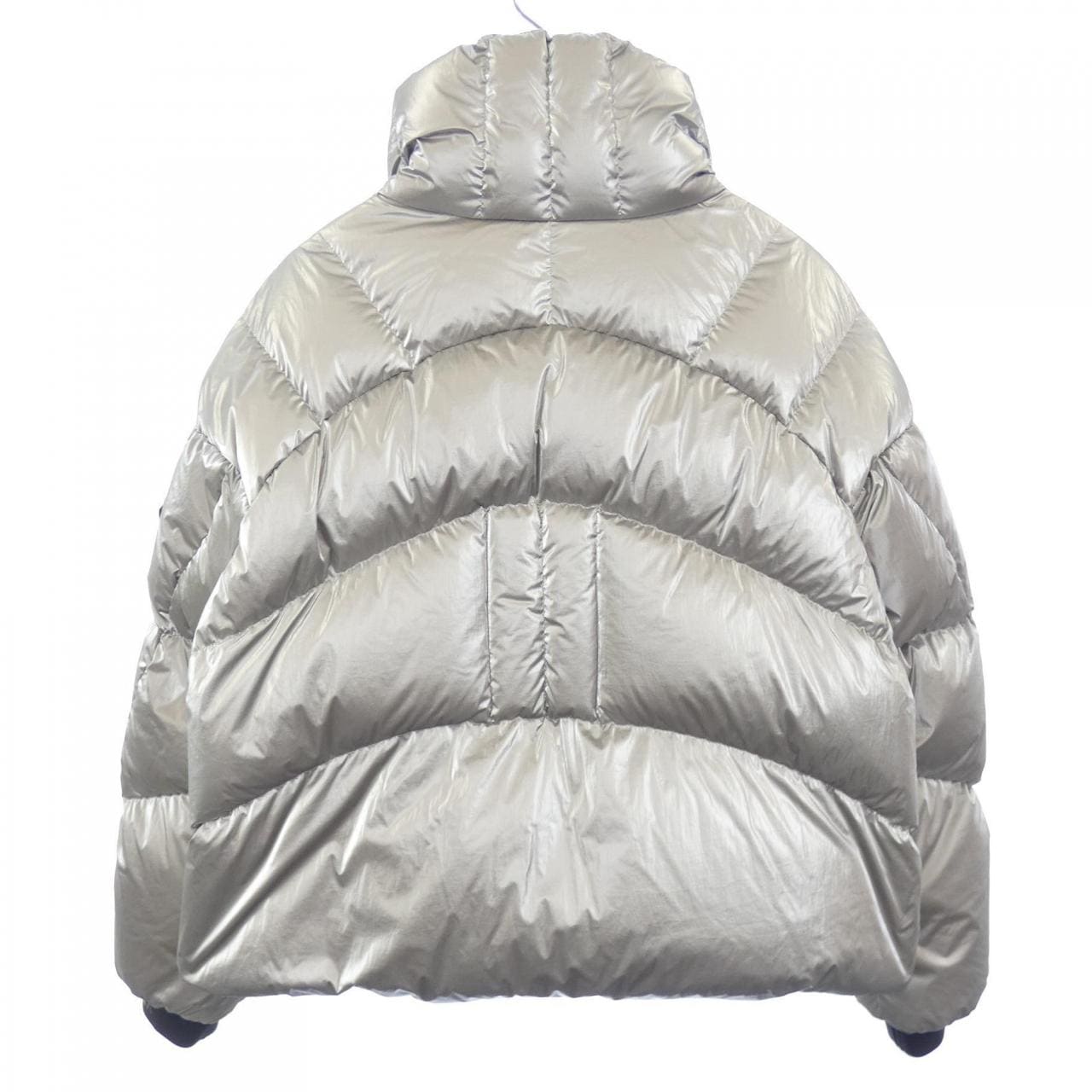 モンクレール MONCLER ダウンジャケット