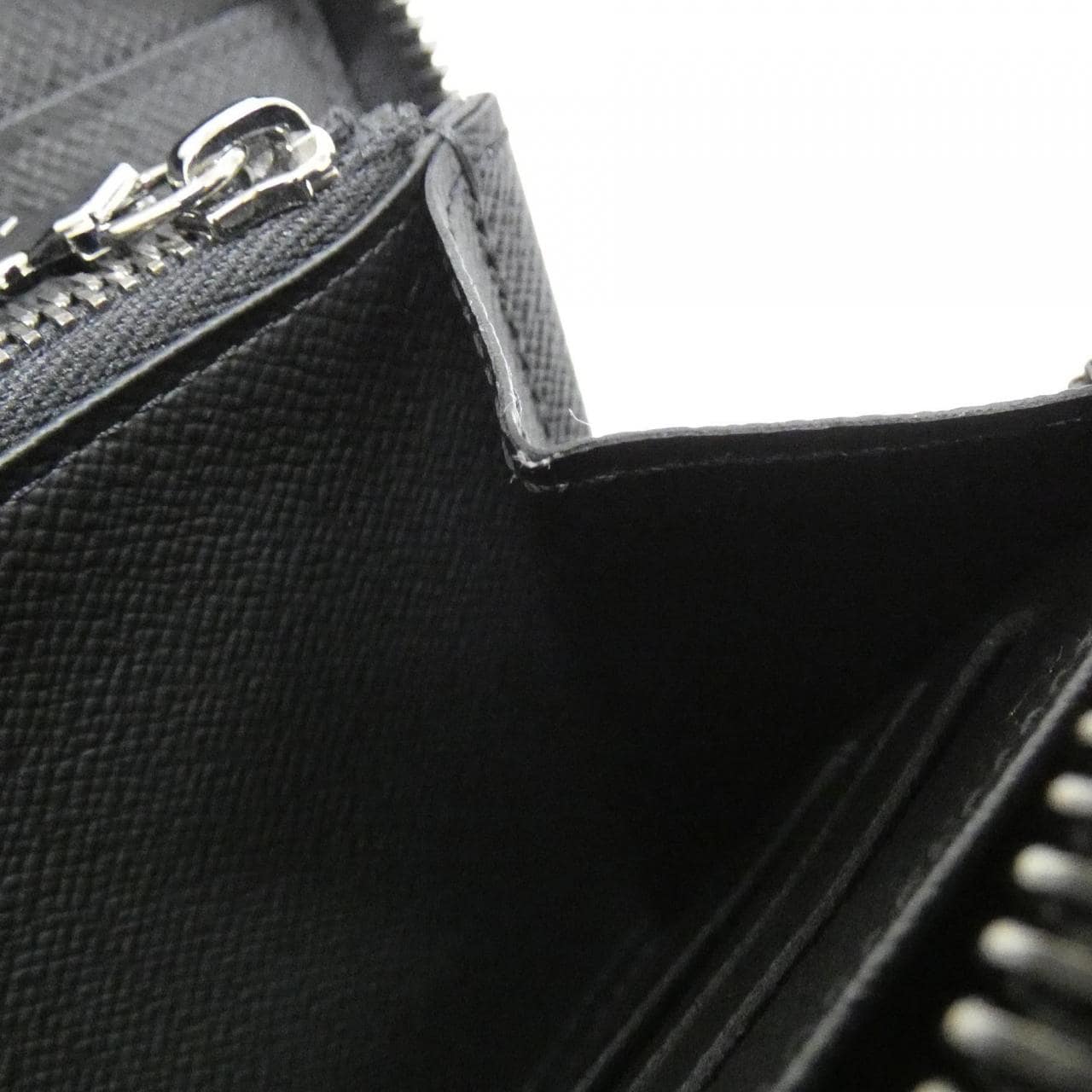 ルイヴィトン モノグラム エクリプス ジッピー オーガナイザー M82081 財布