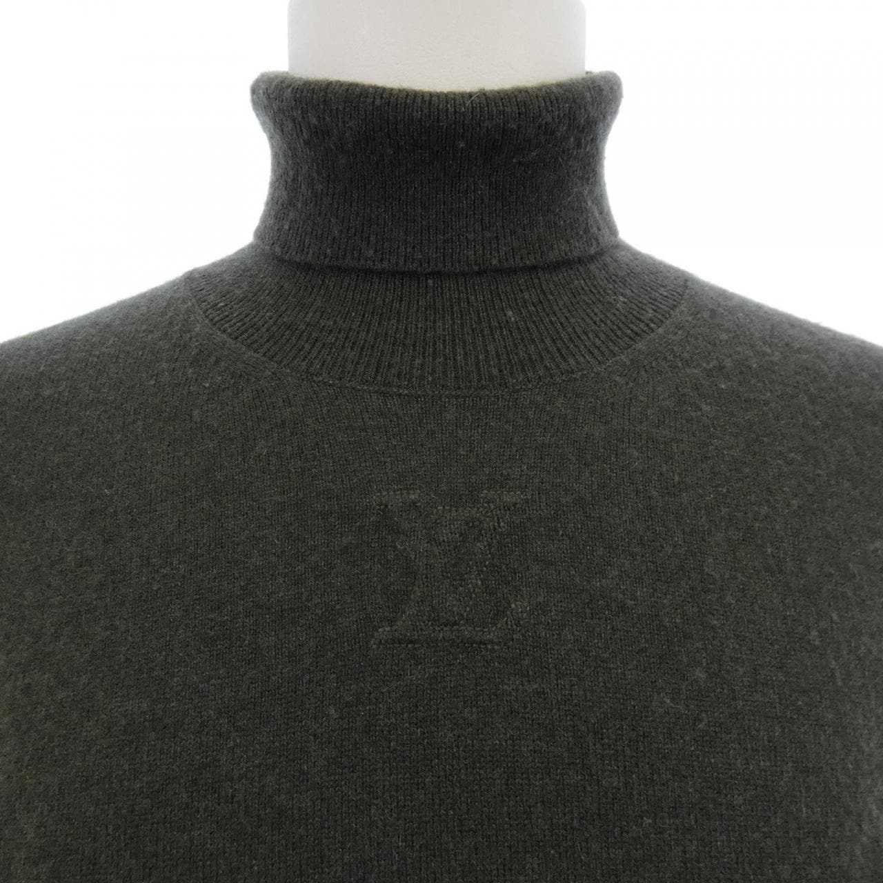 ルイヴィトン LOUIS VUITTON LVSE LVエンボスタートルネック HMN41WGK1 ニット