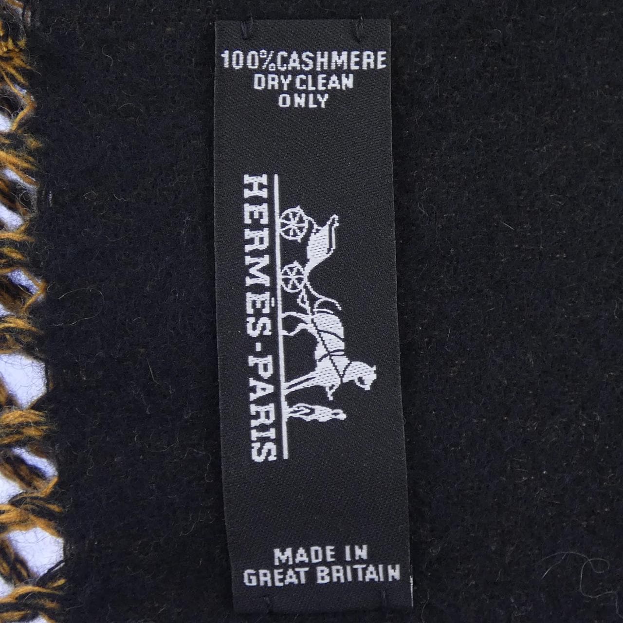 エルメス HERMES CASAQUE ZIG ZAG H259077S MUFFLER