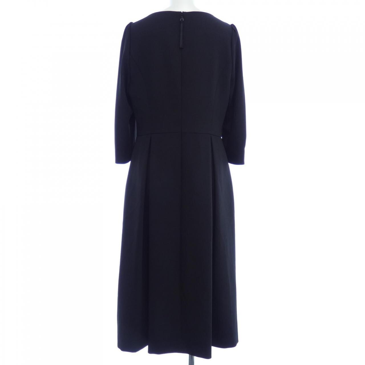 トゥービーシック TO BE CHIC ワンピース
