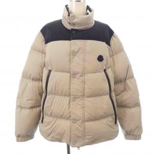 モンクレール MONCLER ダウンジャケット