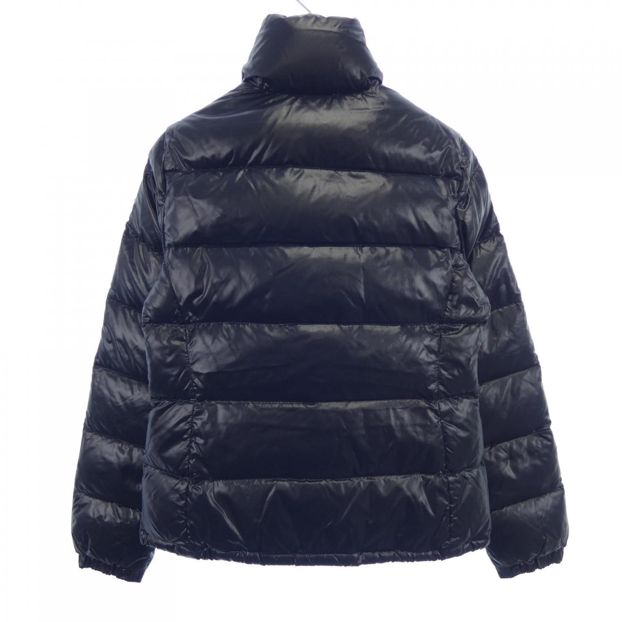 モンクレール MONCLER ダウンジャケット