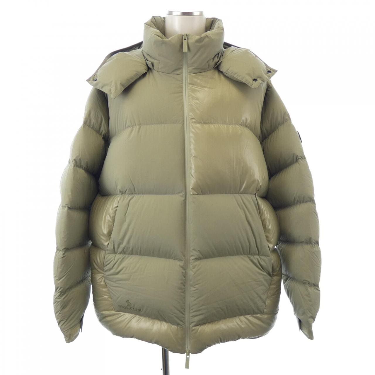 モンクレール MONCLER ダウンジャケット