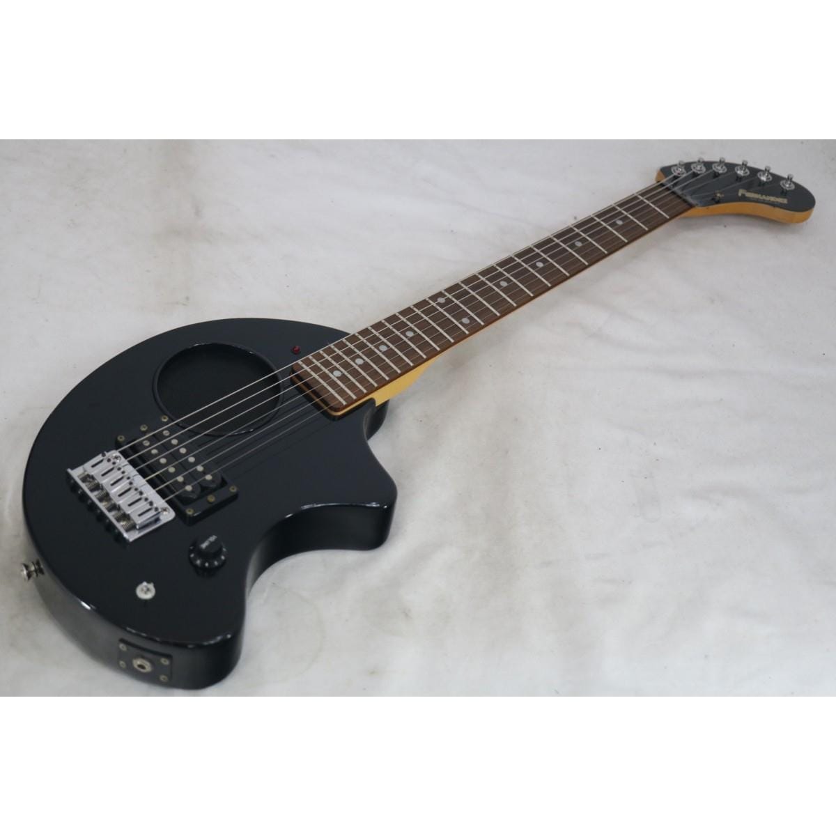 ＦＥＲＮＡＮＤＥＳ　ＺＯ－３