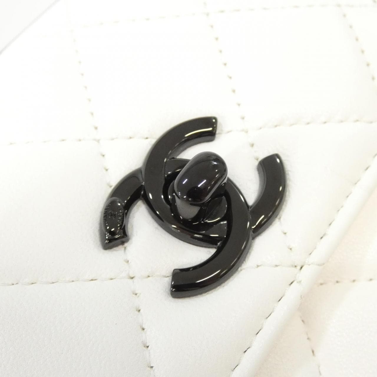 シャネル 81633 ショルダーバッグ