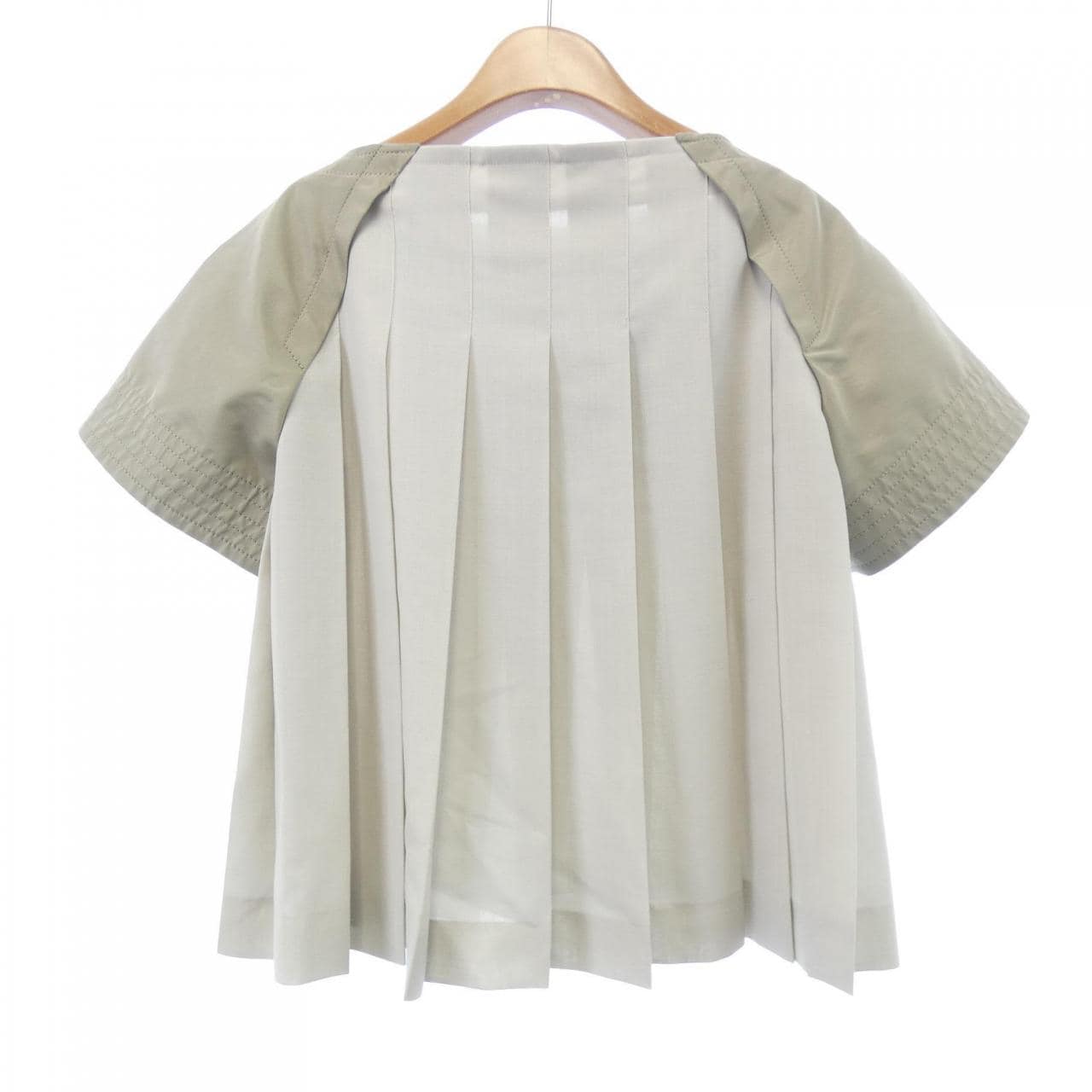 サカイ SACAI 23-06611 トップス