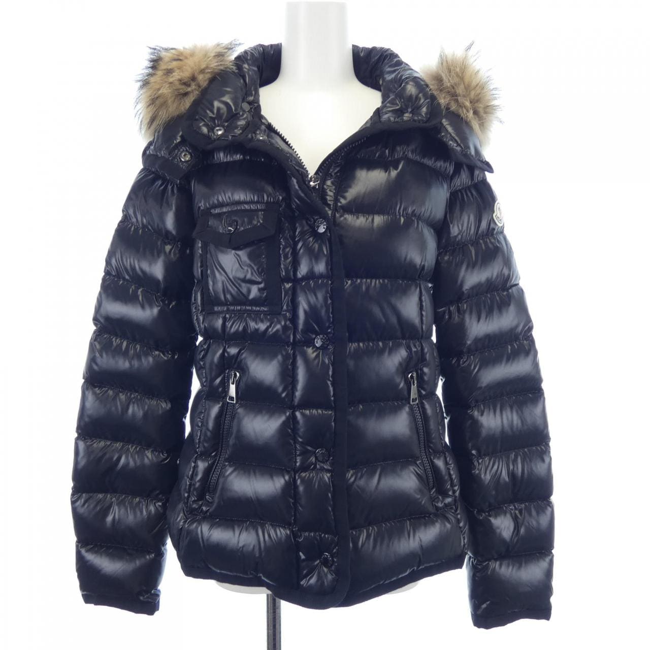 モンクレール MONCLER ダウンジャケット