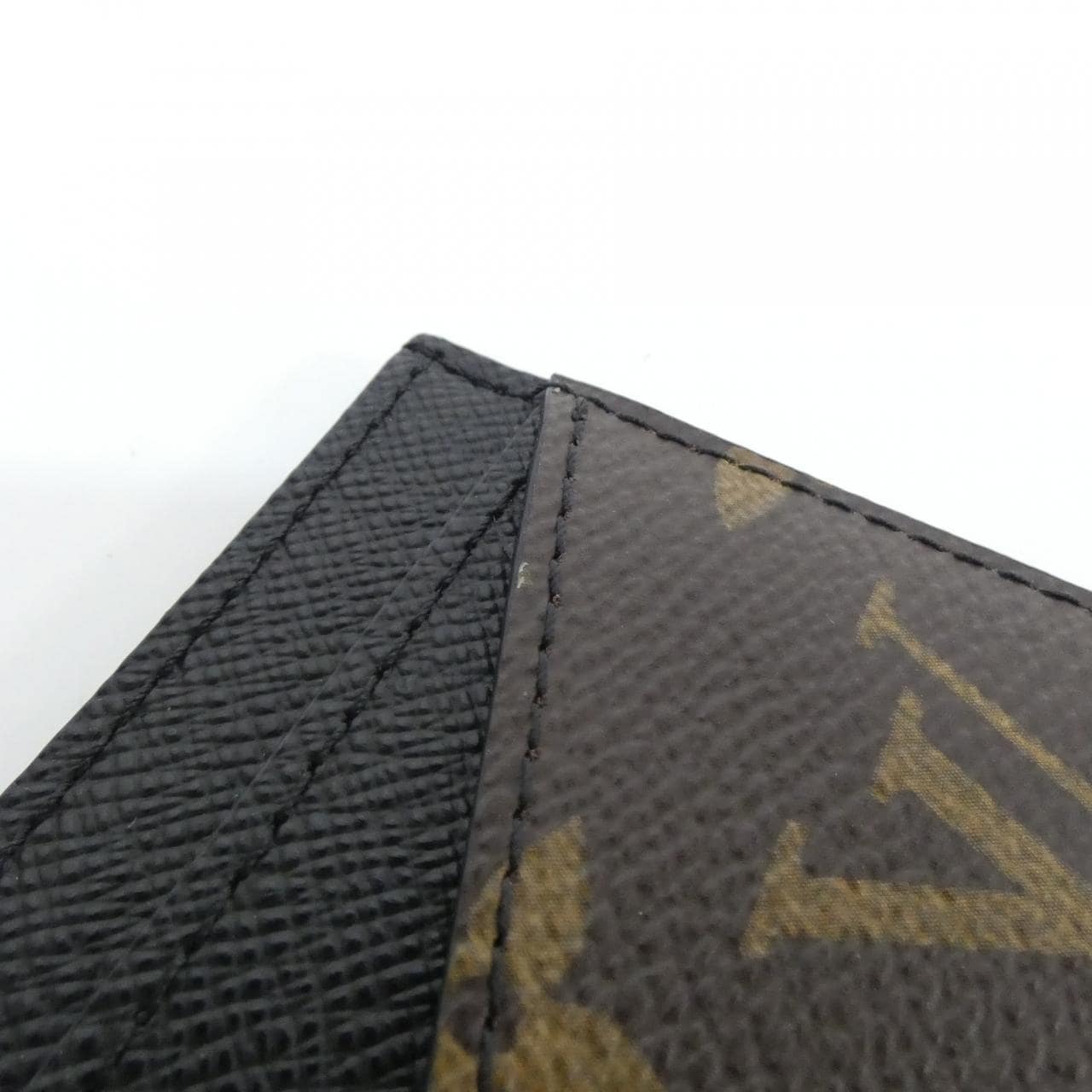 ルイヴィトン モノグラム マカサー ネオ ポルト カルト M60166 カードケース