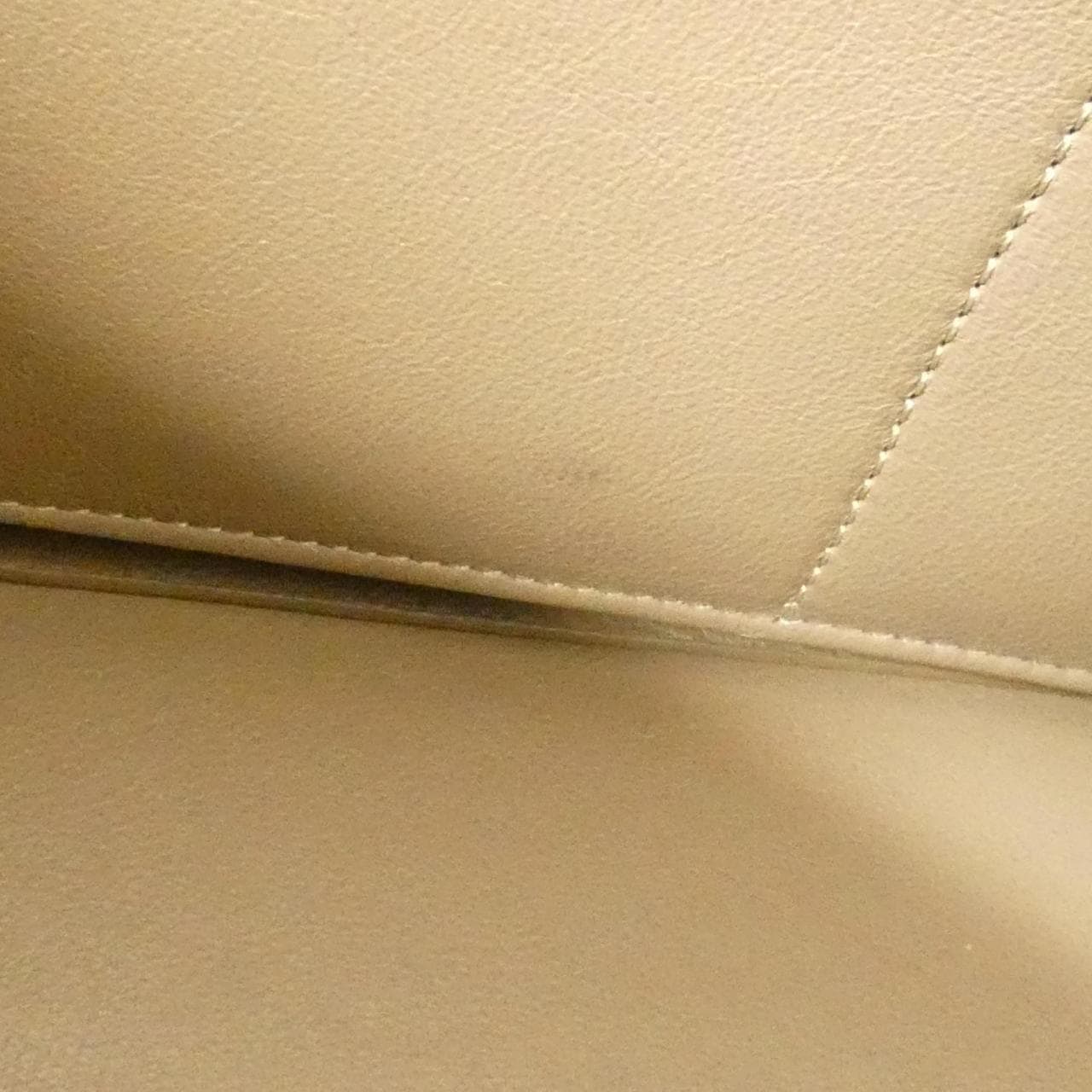 セリーヌ スモール トラペーズ 174683MDB バッグ