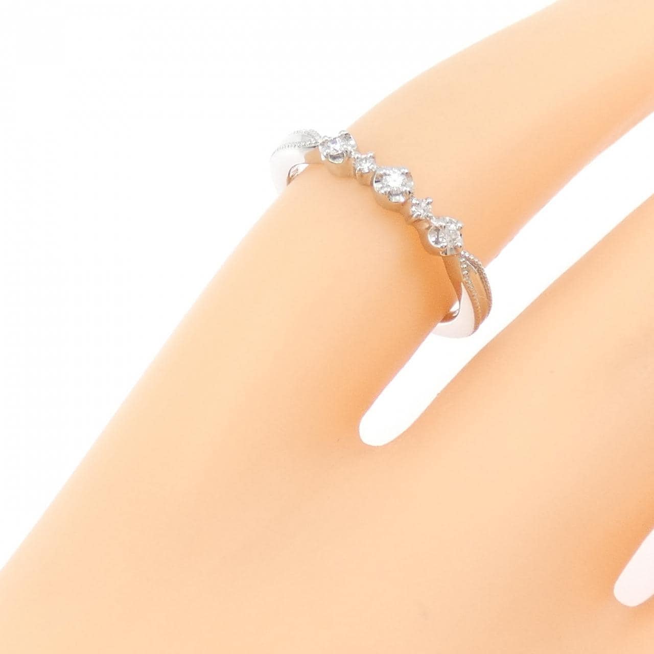 PT950 ダイヤモンド ピンキー リング 0.04CT