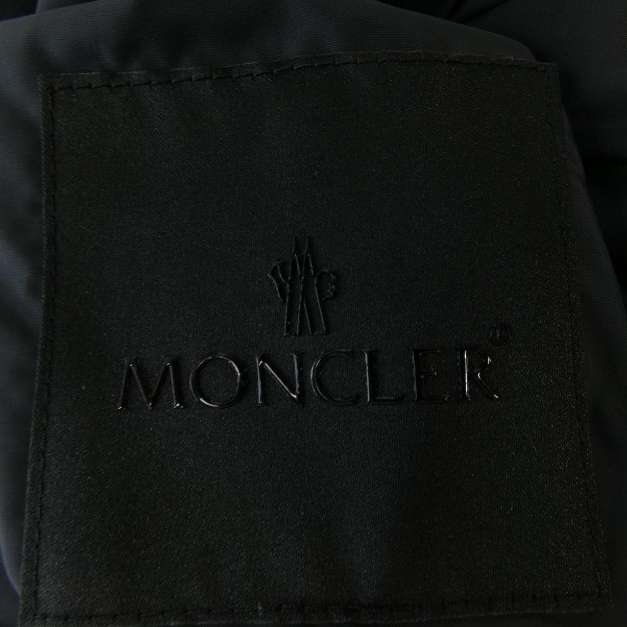 MONCLER蒙克勒羽绒服