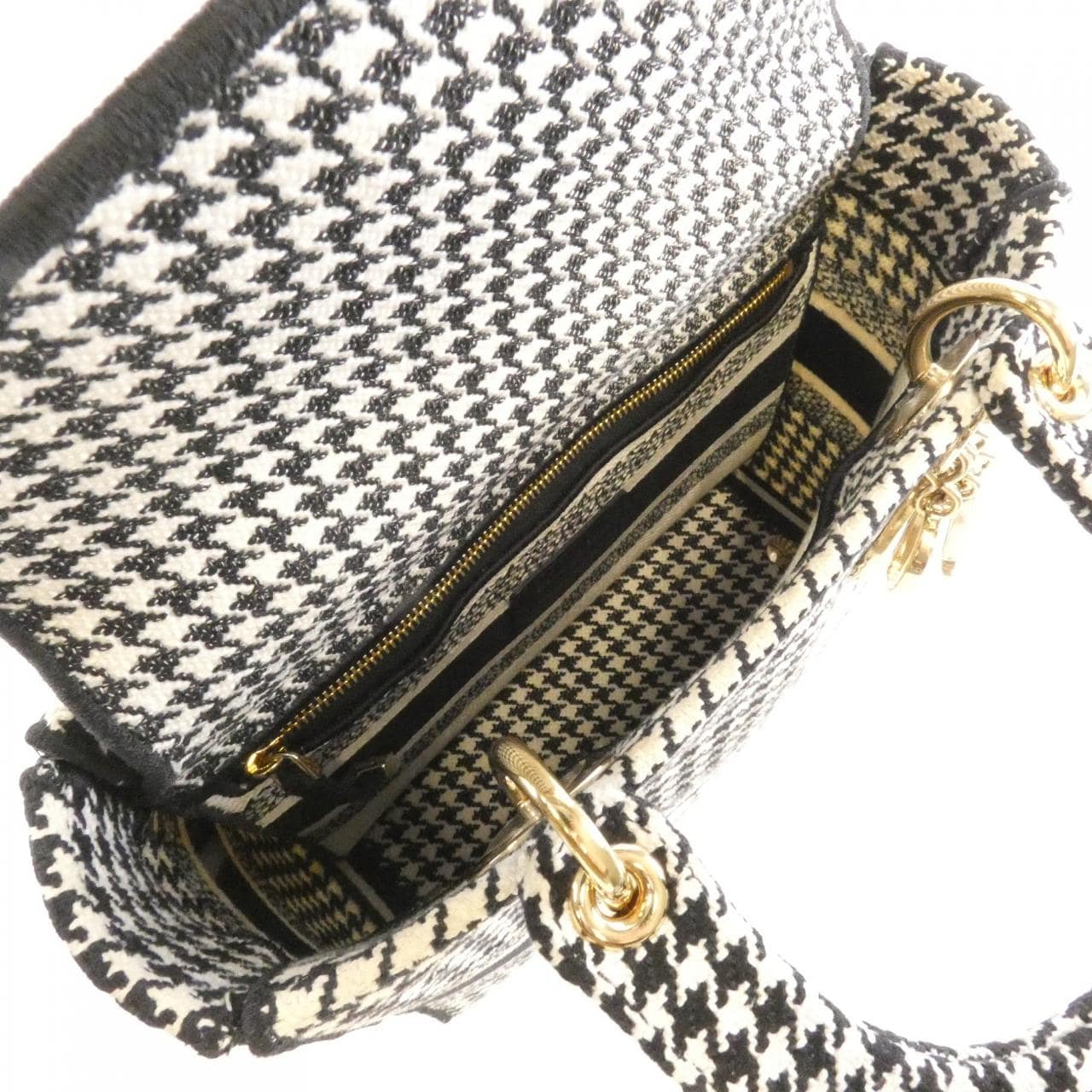 クリスチャンディオール レディ D-ライト ミディアム M0565OZAE バッグ