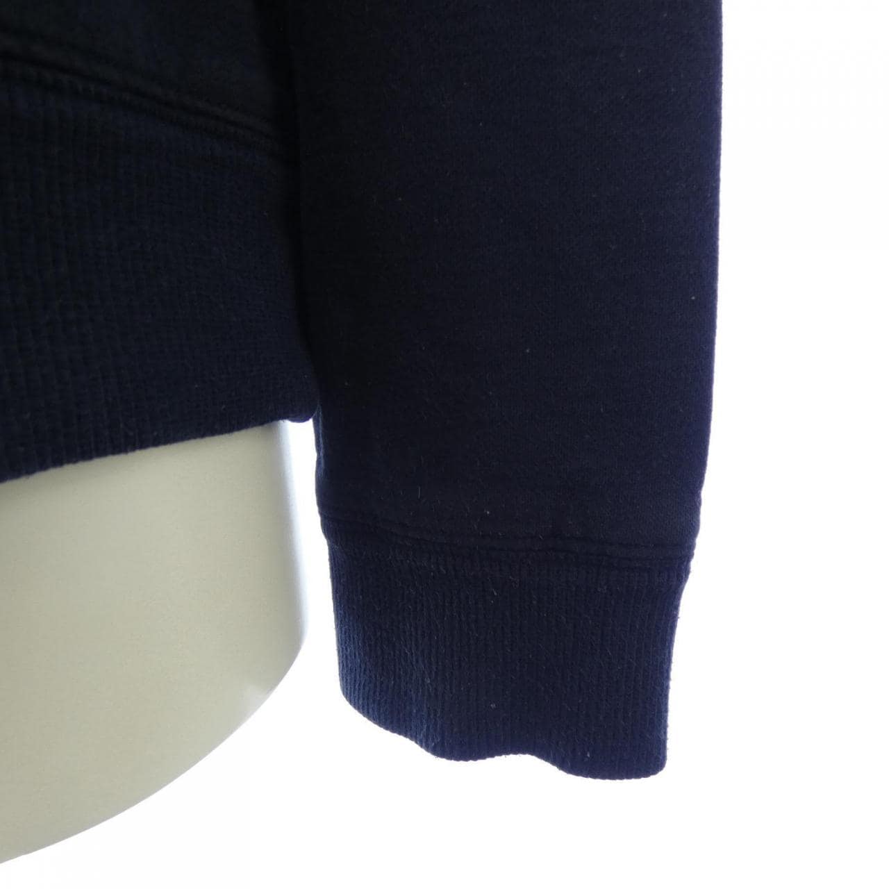 シャネル CHANEL P57408K07541 17B スウェット