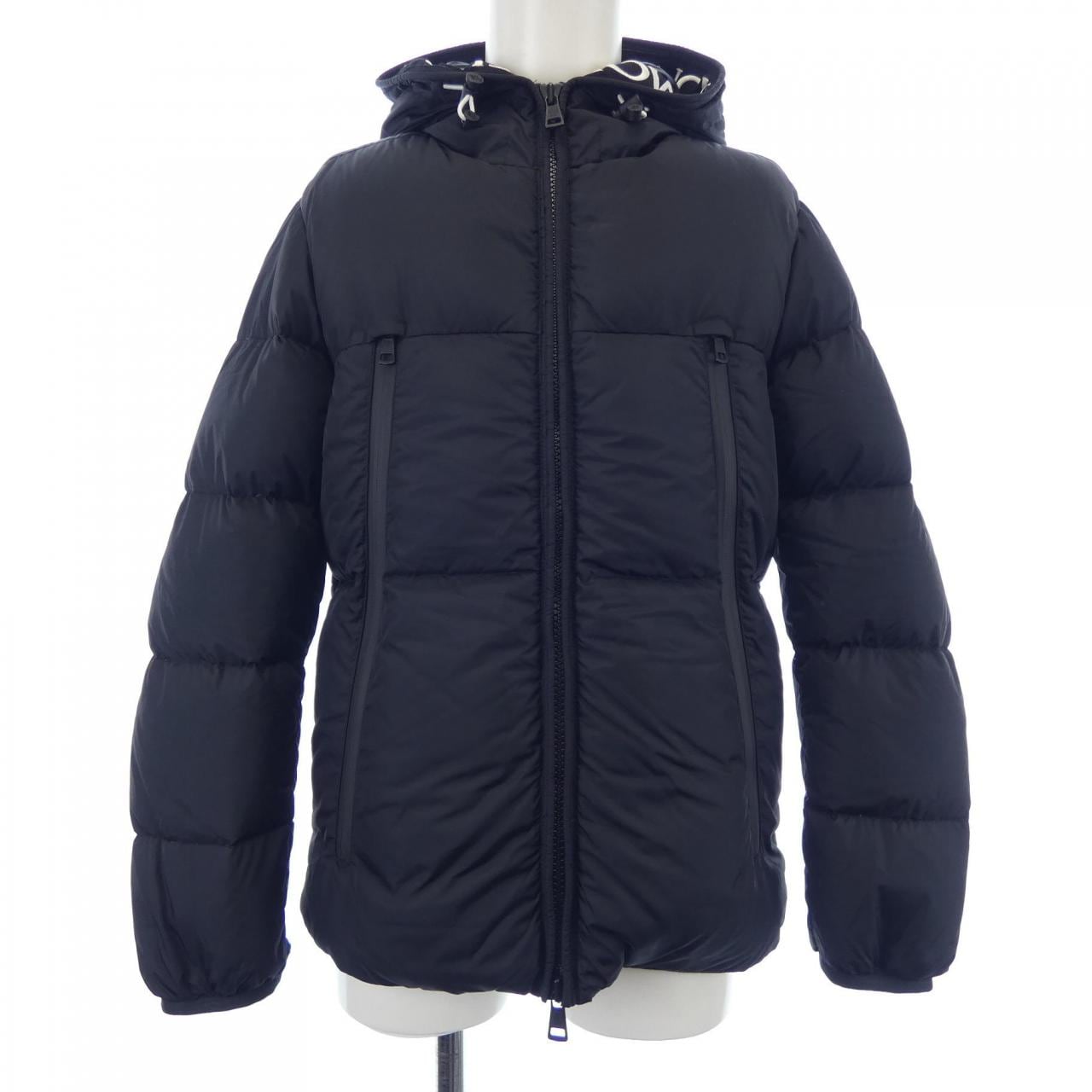 モンクレール MONCLER ダウンジャケット