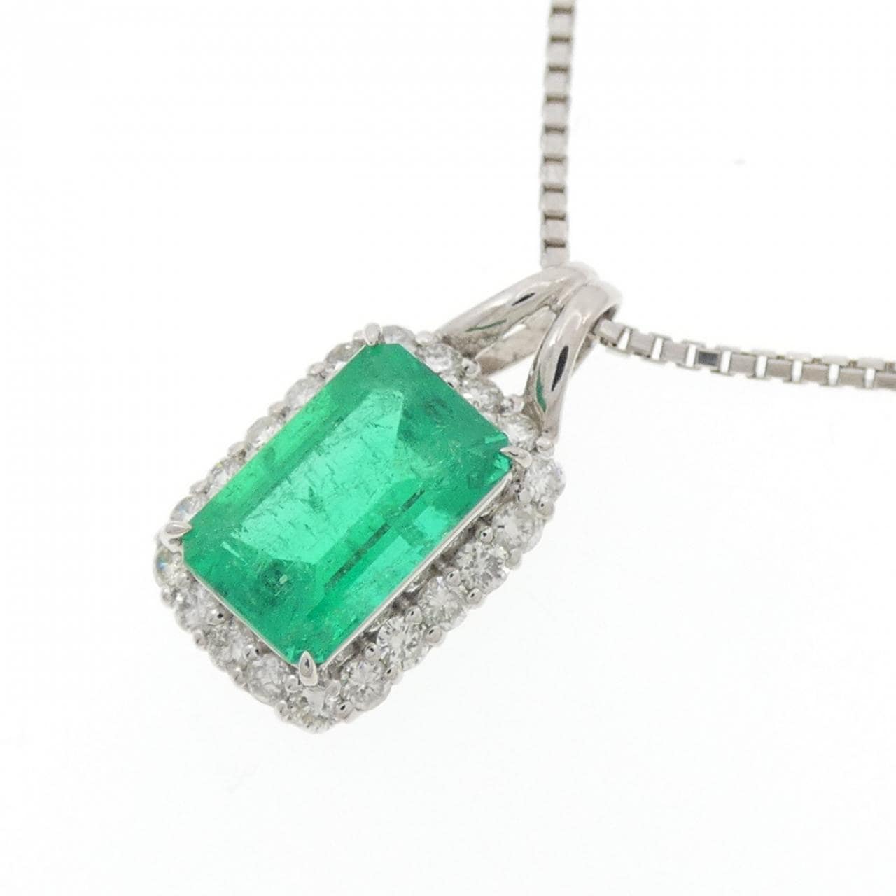 PT900/PT850 Emerald Necklace 1.96CT