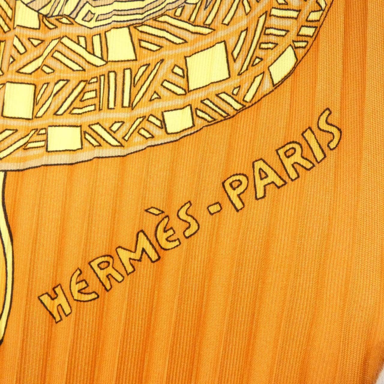 エルメス プリーツ スカーフ