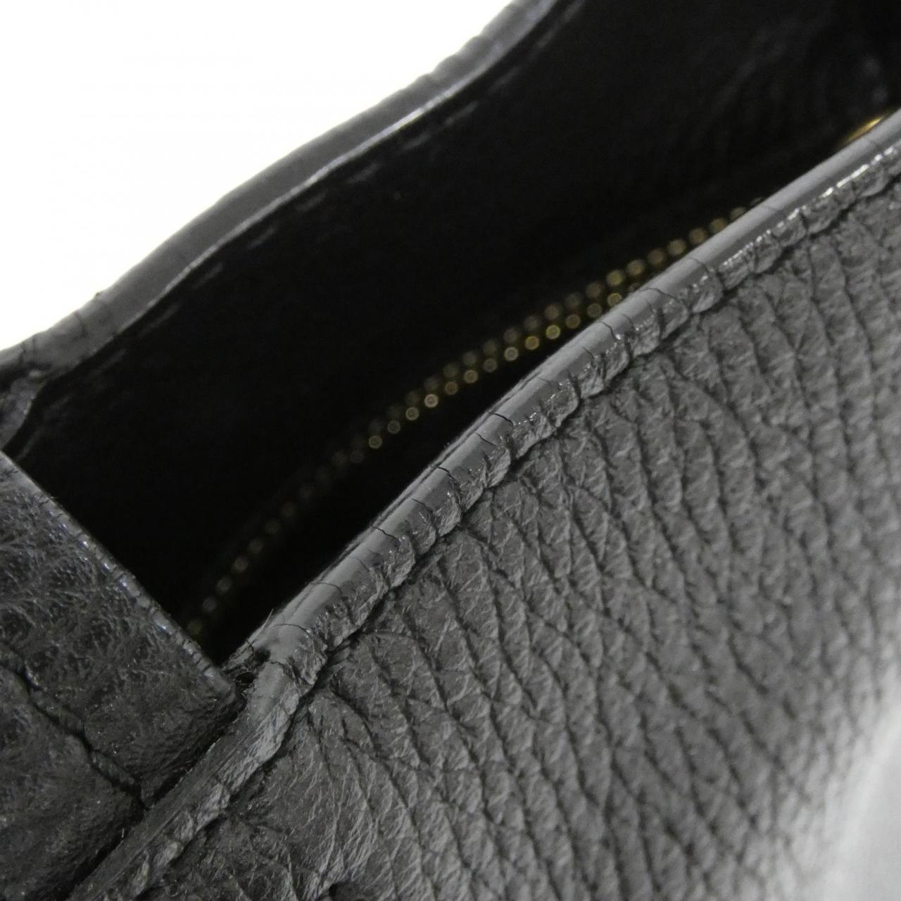 サルヴァトーレフェラガモ 21 D764 バッグ