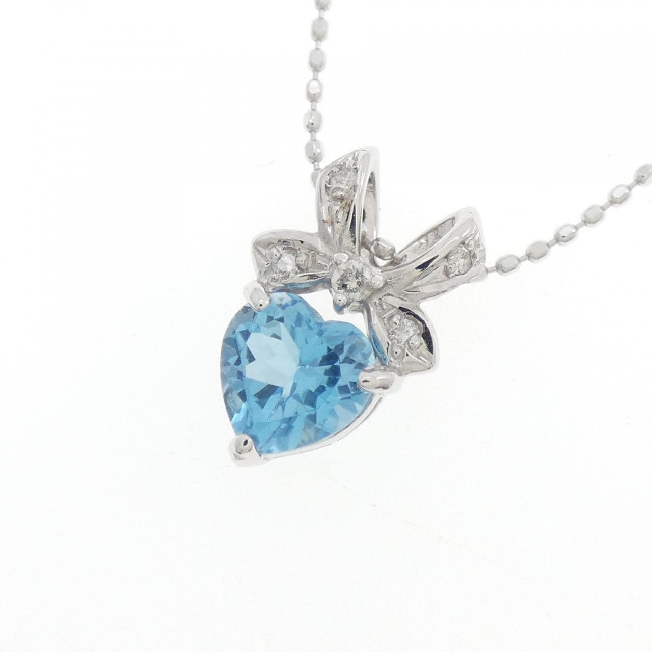 K10WG Heart x Ribbon Blue Topaz Necklace