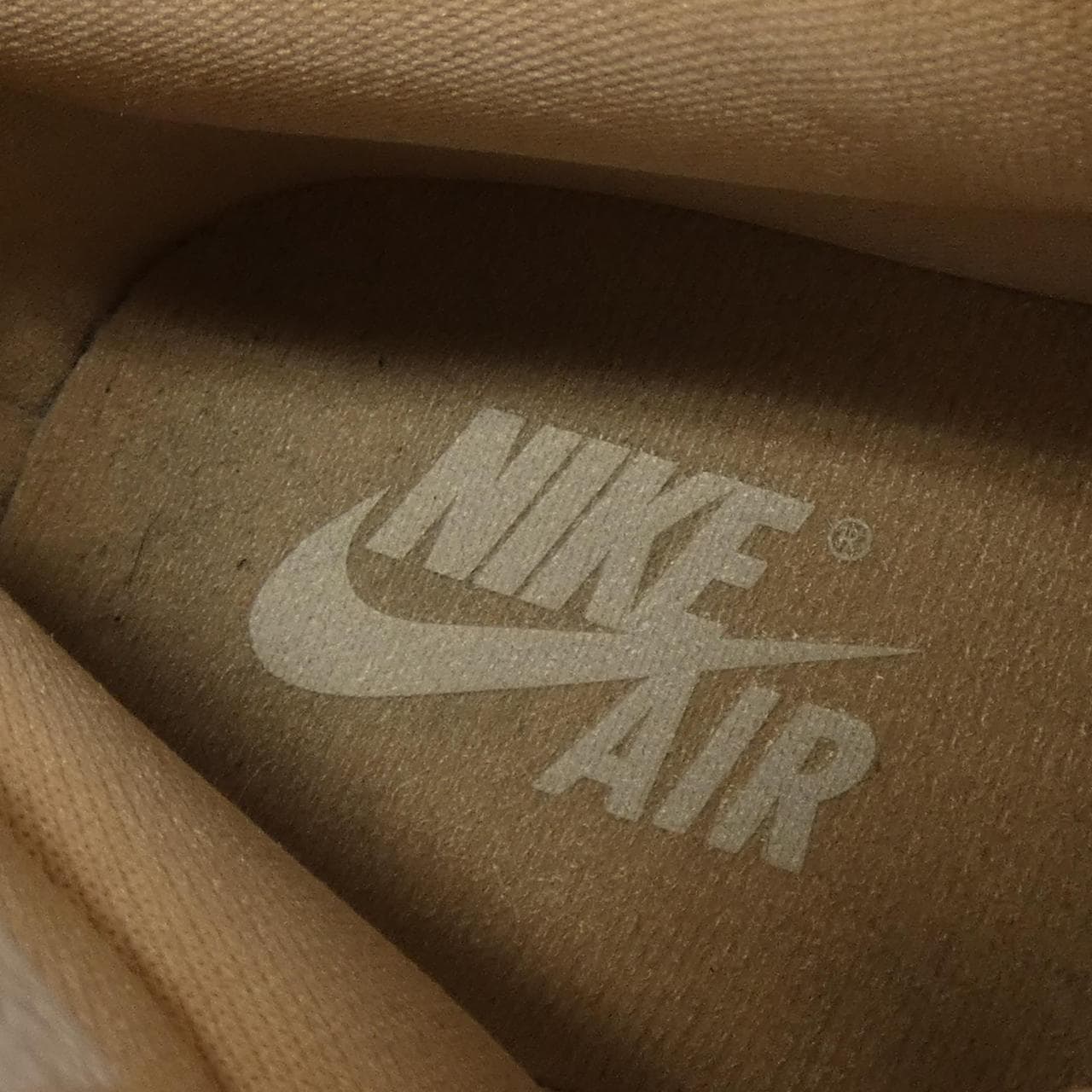 ナイキ NIKE FJ5737-200 スニーカー