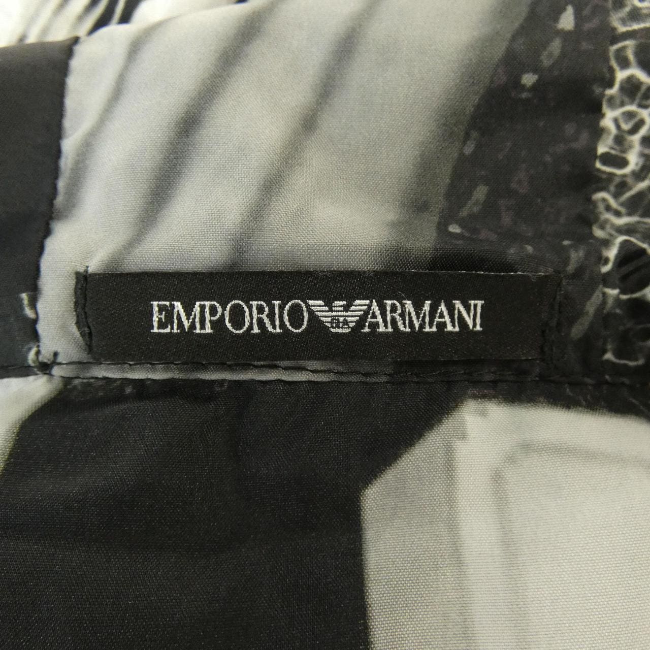 エンポリオアルマーニ EMPORIO ARMANI I1R410 I1018 ブルゾン