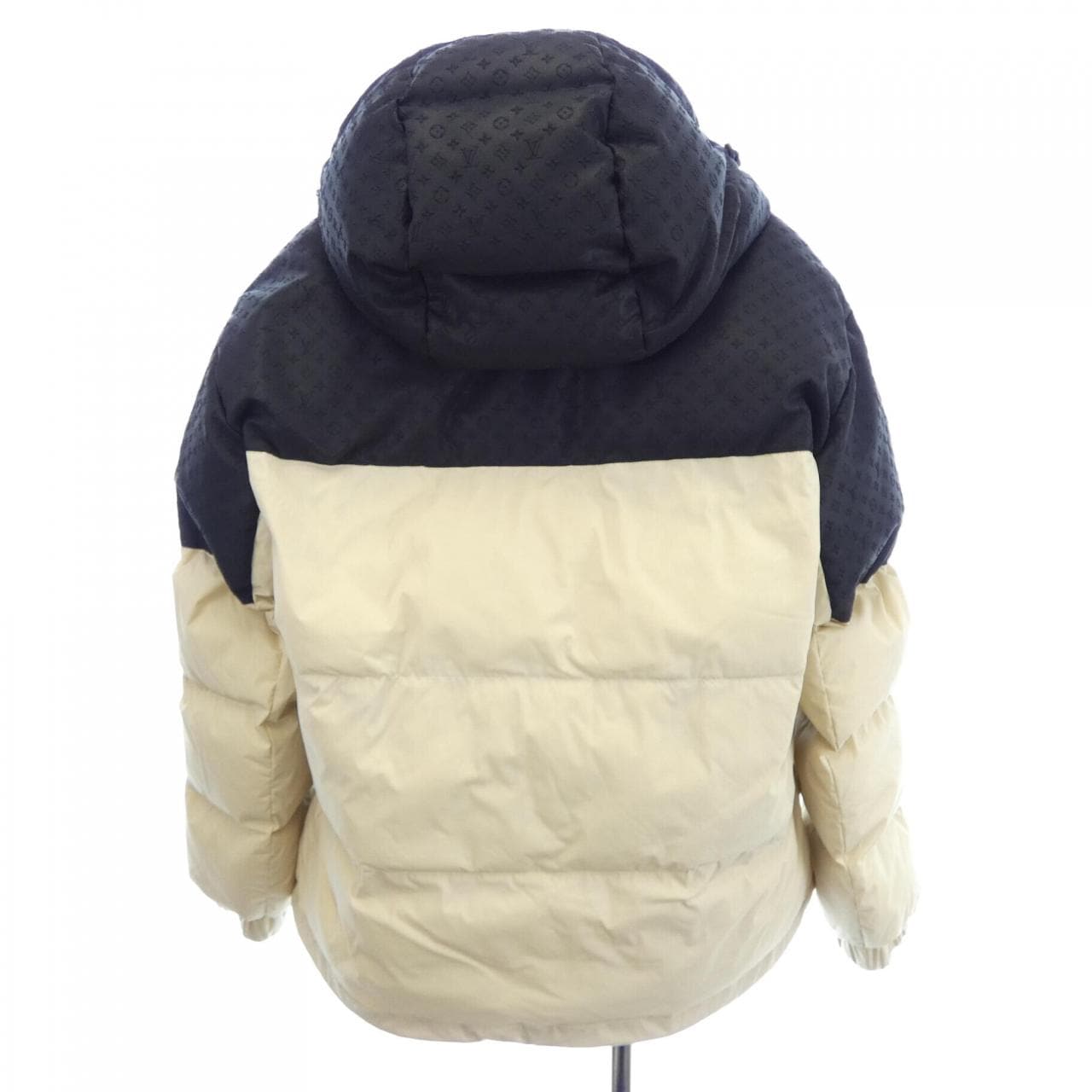ルイヴィトン LOUIS VUITTON プレースド モノグラム エコダウンブルゾン HSB45ECVO ジャケット
