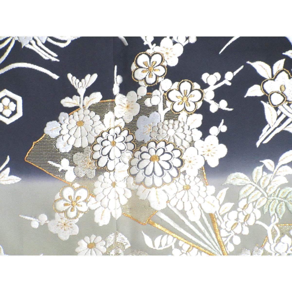 訪問着　刺繍加工　ボカシ染