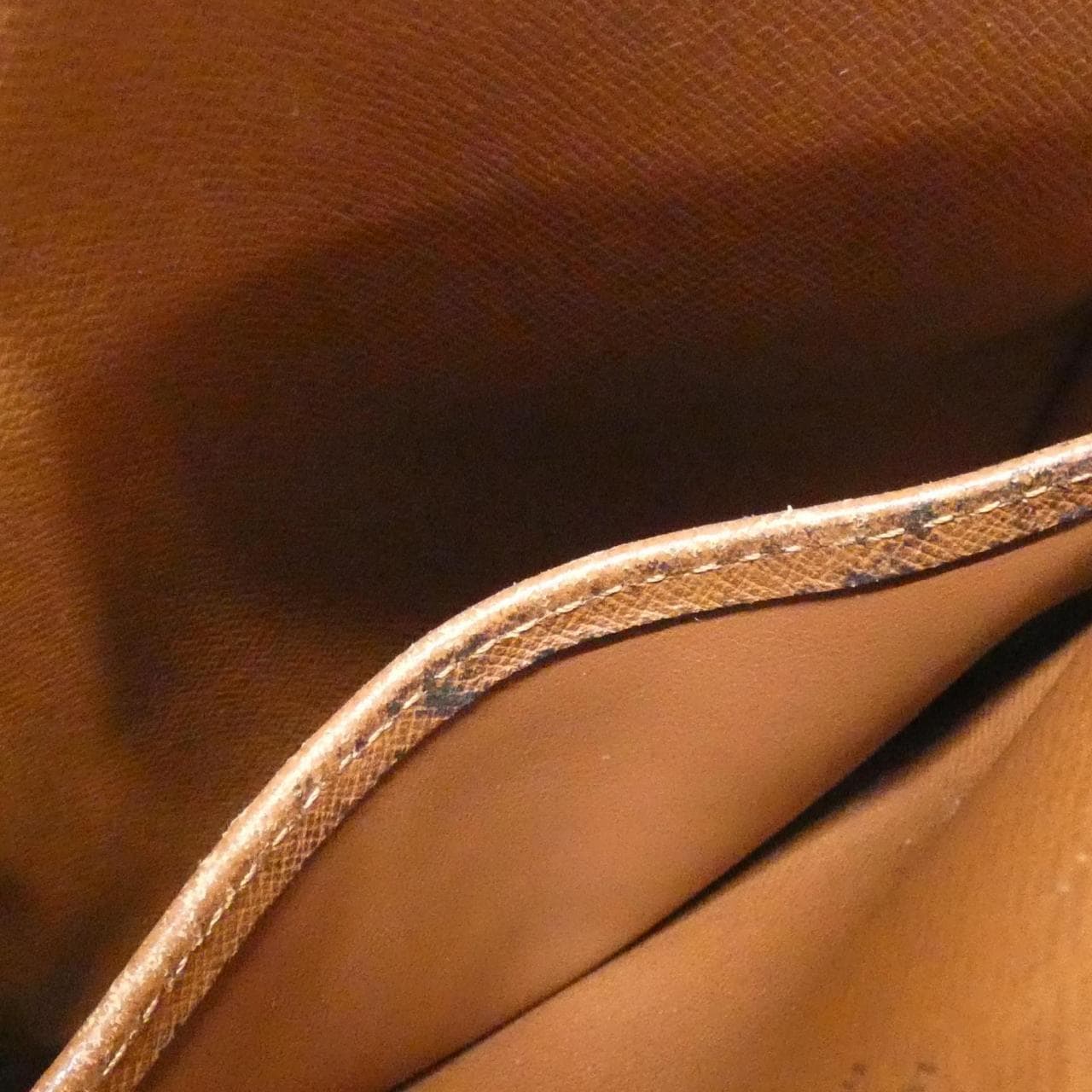 LOUIS VUITTON Monogram Danube M45266 單肩包
