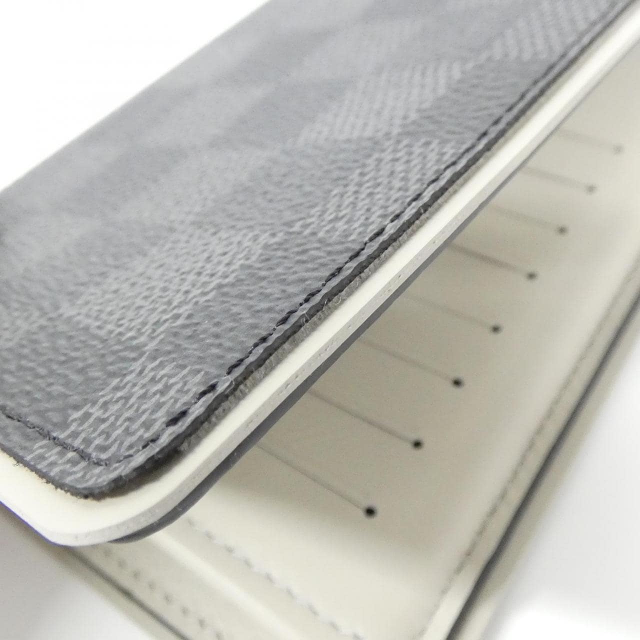 ルイヴィトン ダミエ グラフィット ポルトフォイユ ブラザ N63253 財布