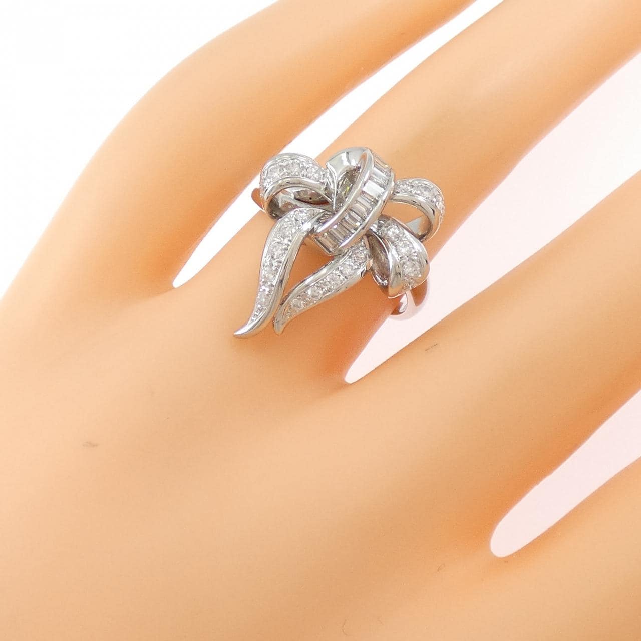 PM900 リボン ダイヤモンド リング 0.50CT