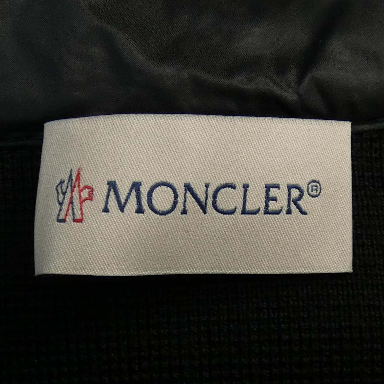 【新品】モンクレール MONCLER ダウンジャケット