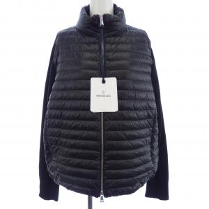 【新品】モンクレール MONCLER ダウンジャケット