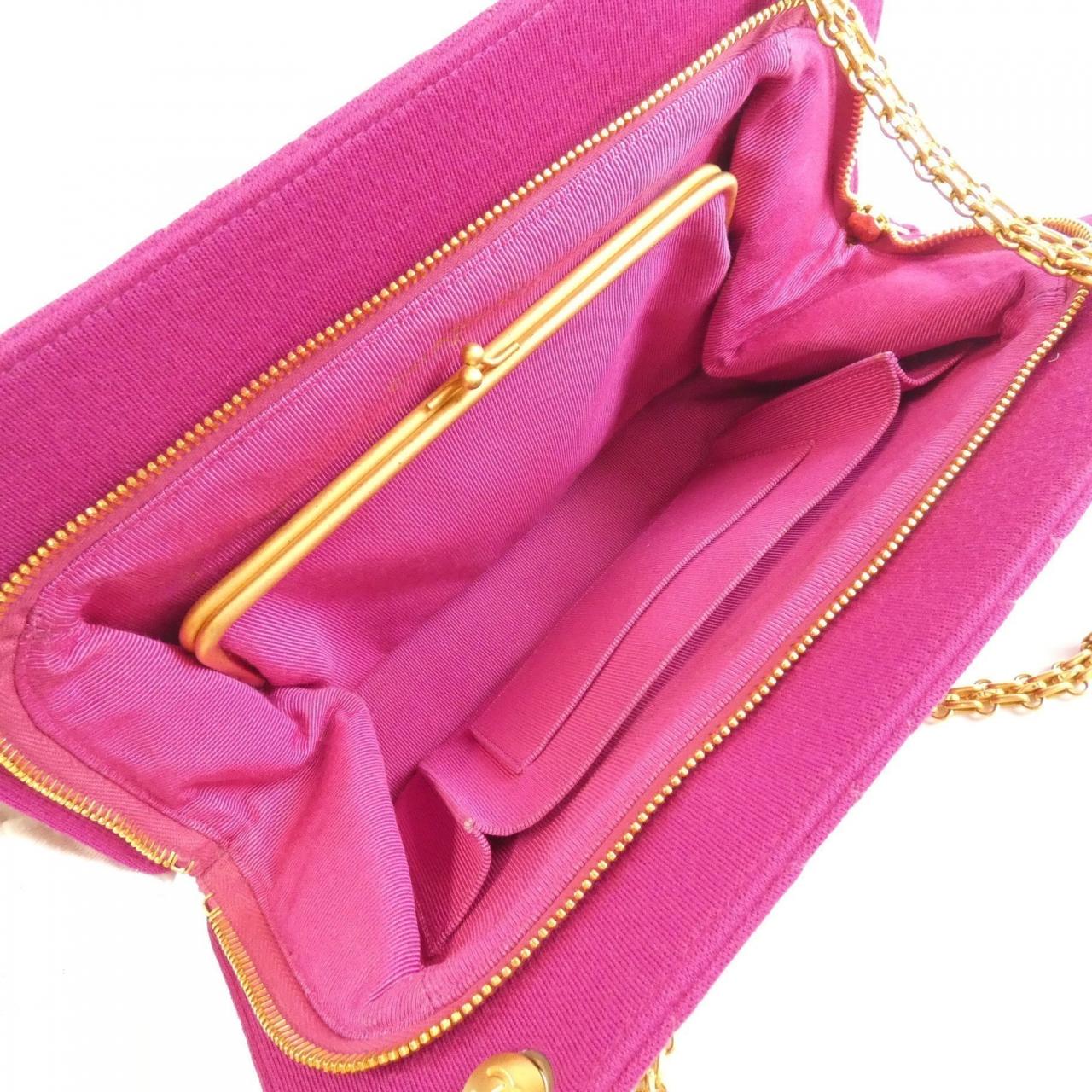 シャネル ショルダーバッグ