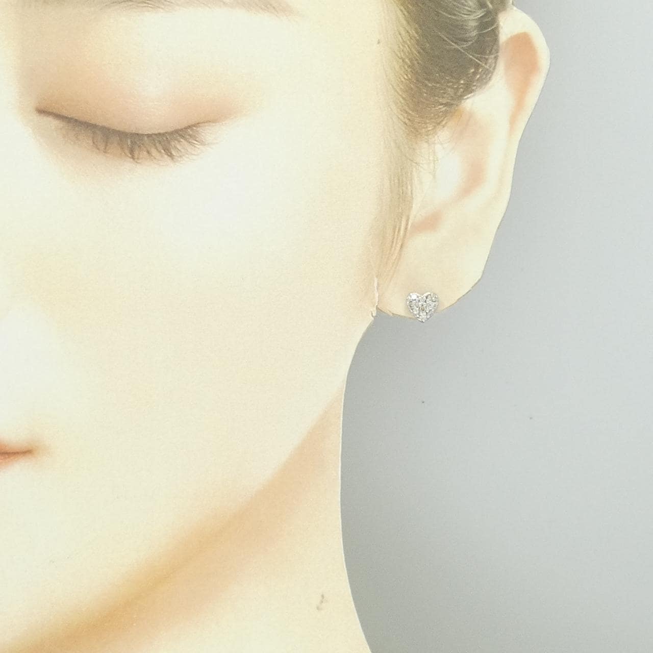 K18WG ハート ダイヤモンド ピアス 0.20CT