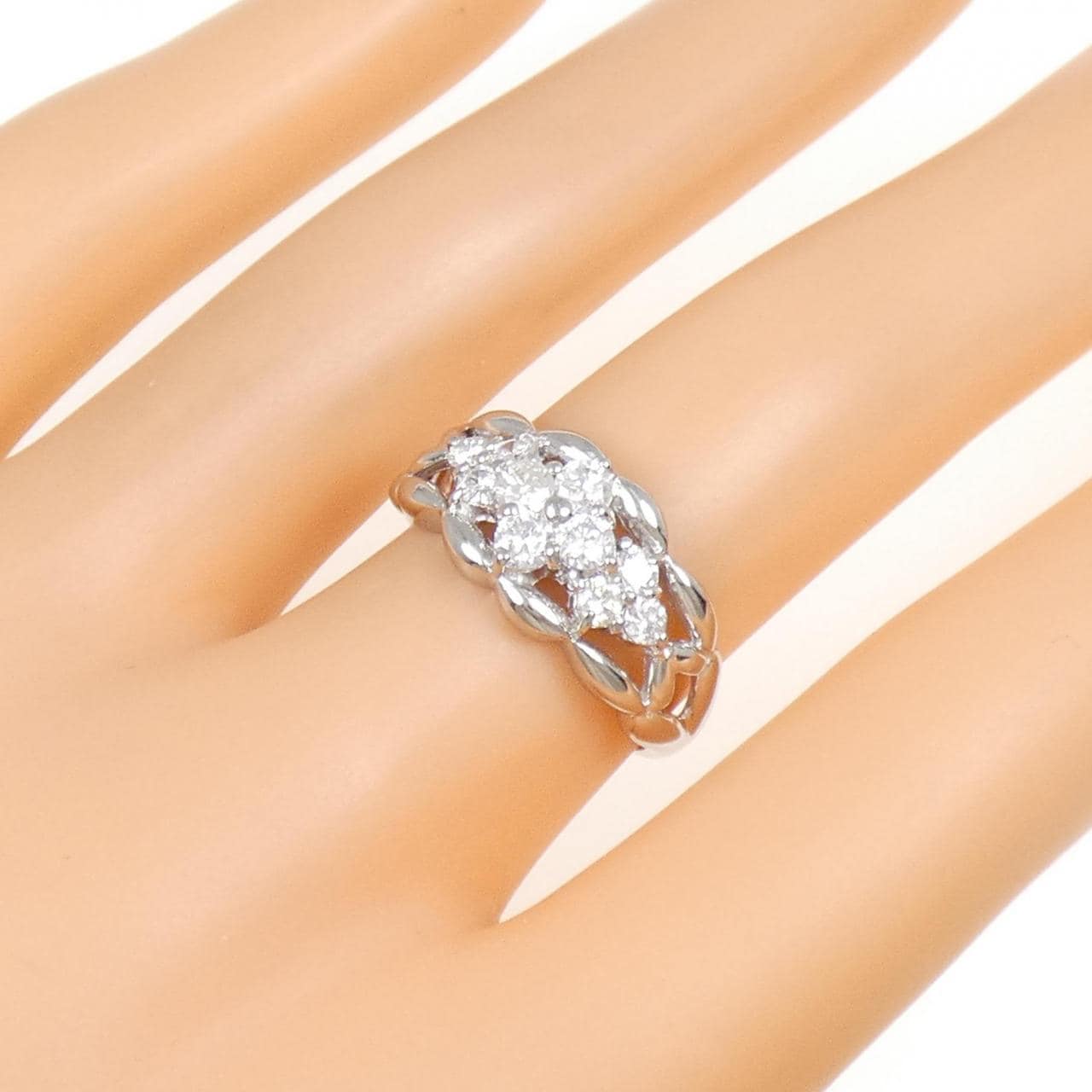 PT900 ダイヤモンド リング 0.67CT