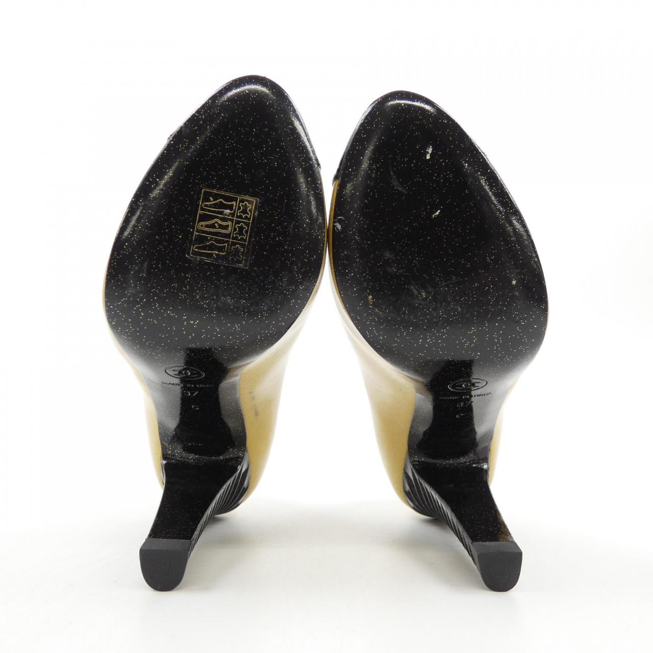 シャネル CHANEL パンプス