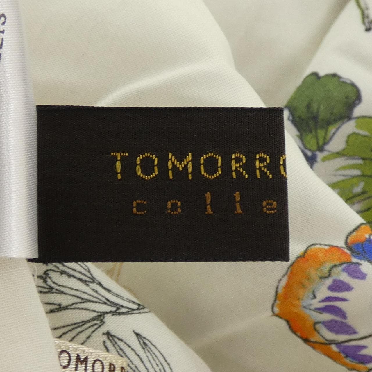 トゥモローランド TOMORROW LAND トップス