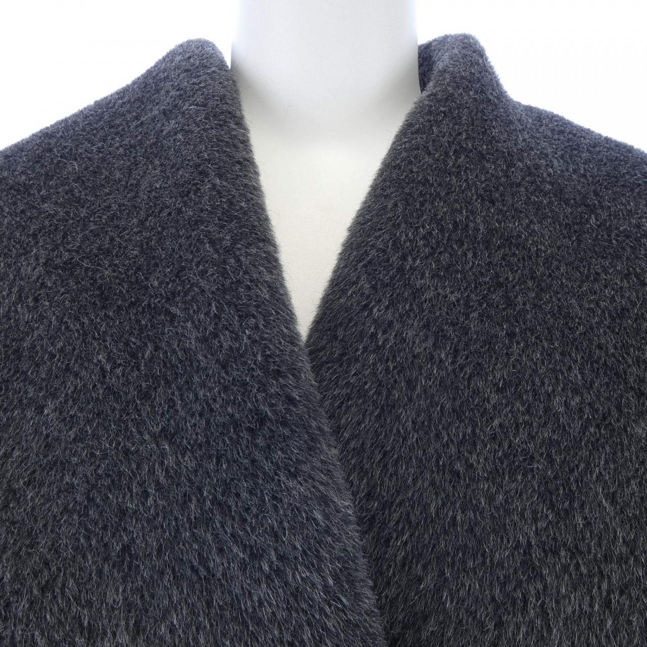 Max Max Mara 80% 羊驼毛，20% 羊毛大衣 101607