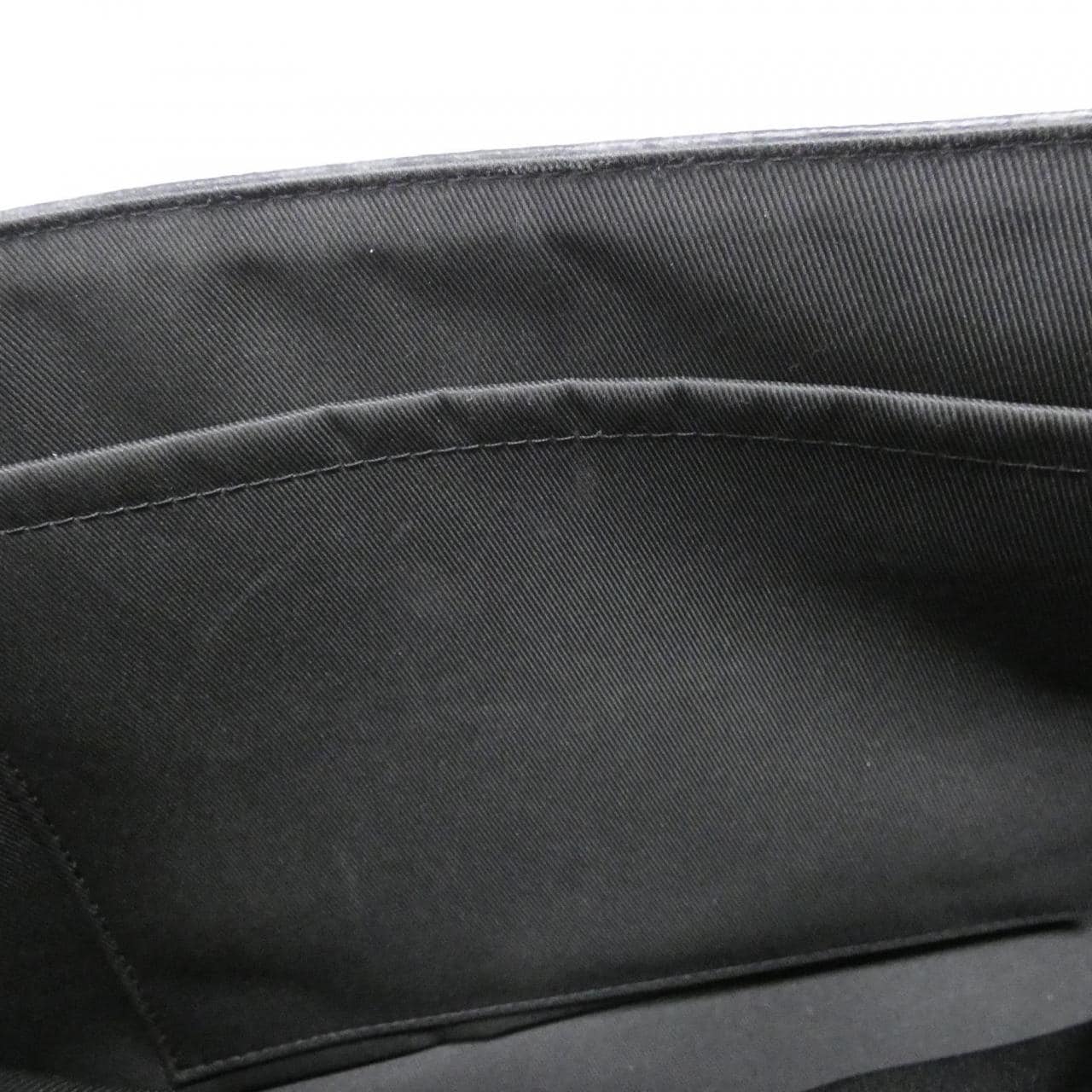 ルイヴィトン モノグラム エクリプス メッセンジャー ヴォワヤージュ PM M40511 ショルダーバッグ