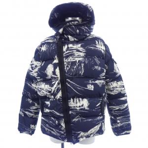 モンクレール MONCLER ダウンジャケット