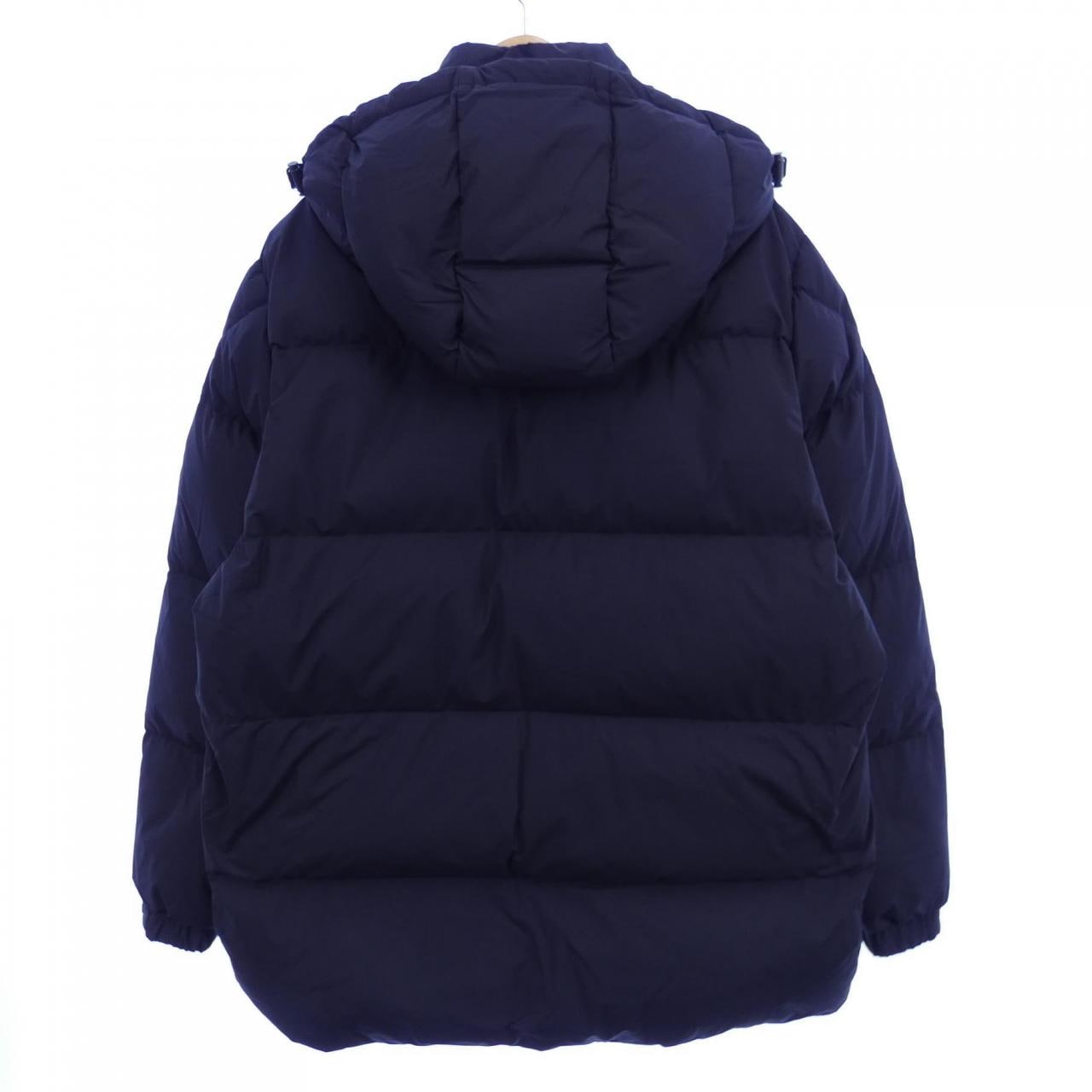 モンクレール MONCLER ダウンジャケット