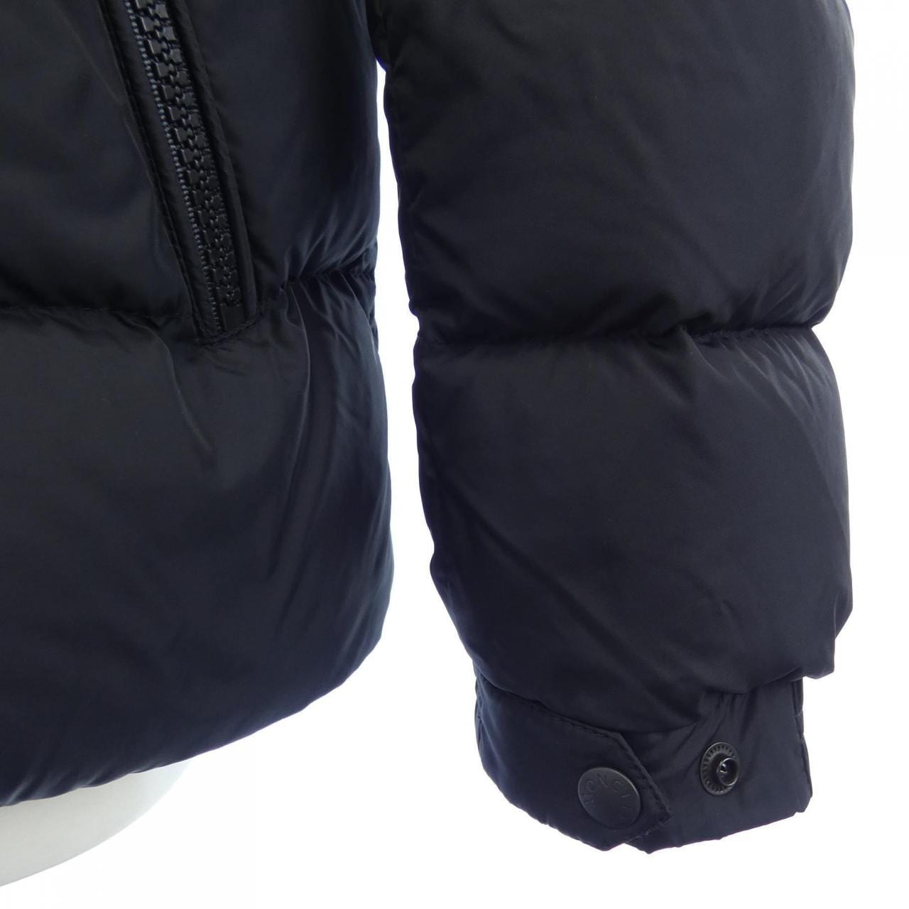 モンクレール MONCLER MOREL ダウンジャケット