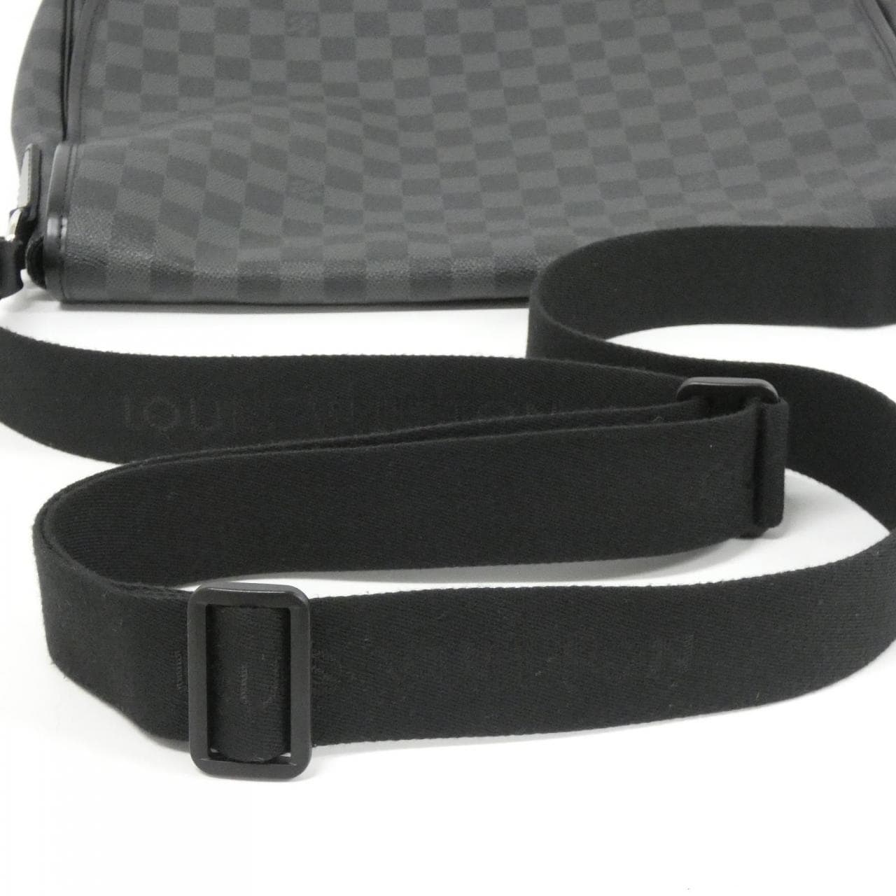 ルイヴィトン ダミエ グラフィット ダニエル GM N58033 ショルダーバッグ