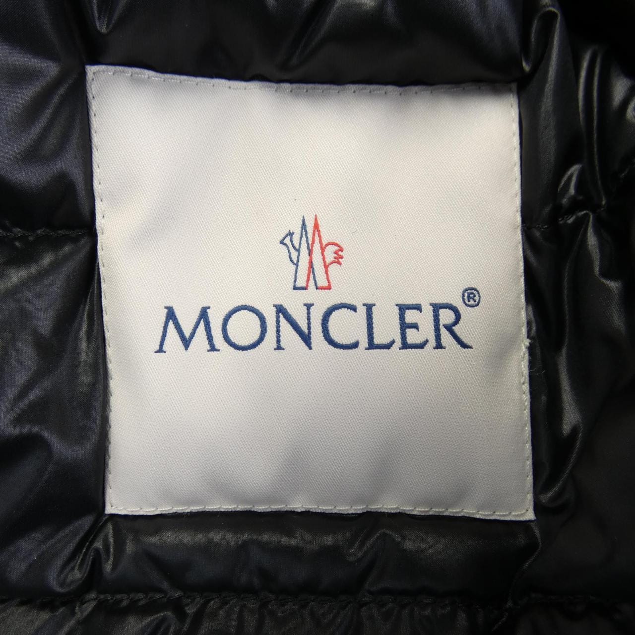 モンクレール MONCLER HEDE ダウンジャケット