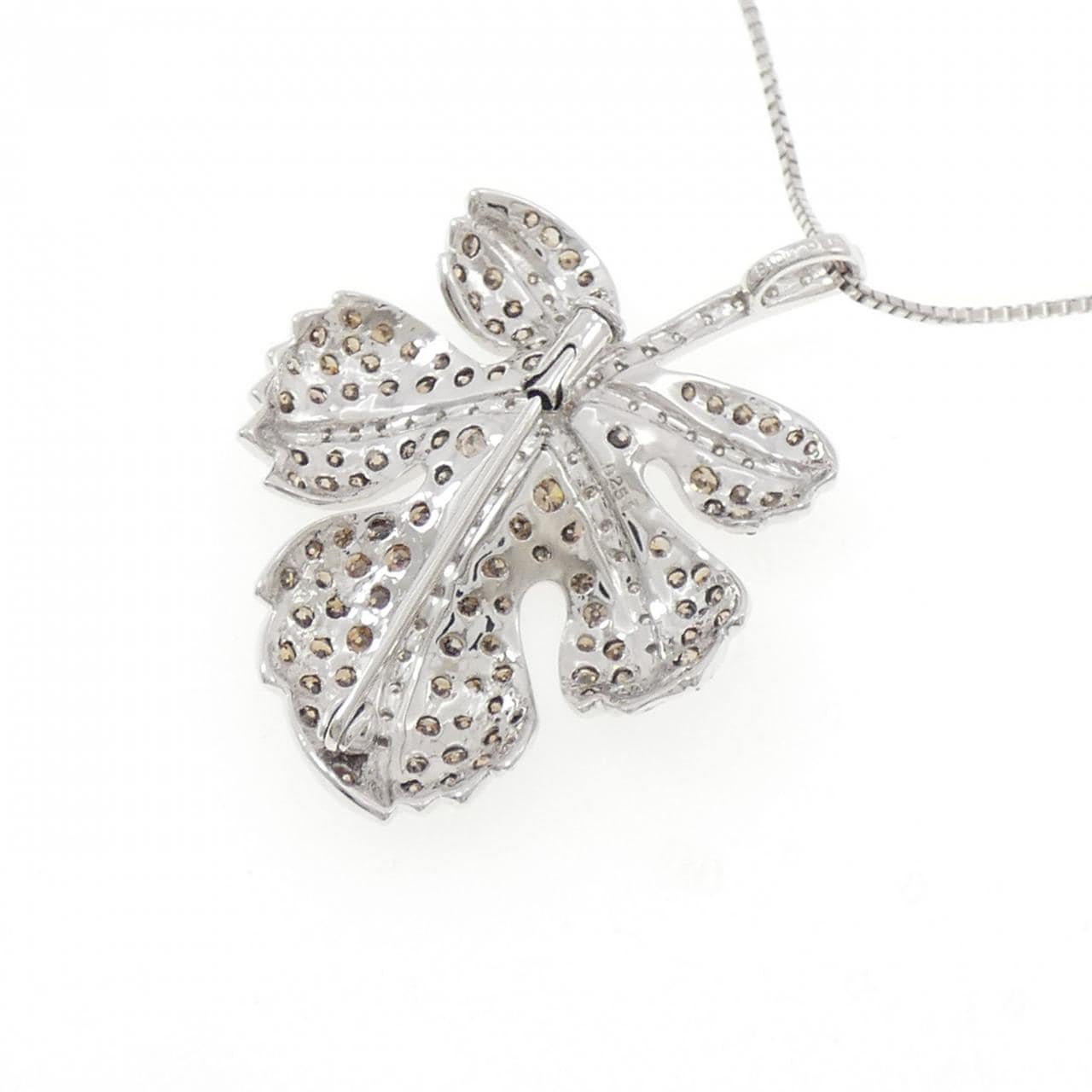 750WG/750BG/K18WG リーフ ダイヤモンド ネックレス 2.51CT