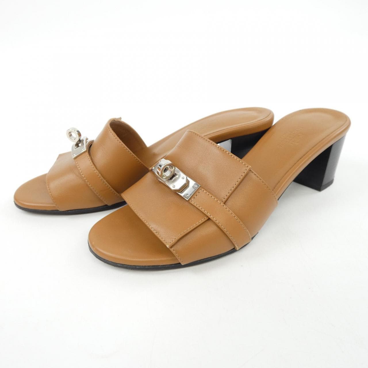 エルメス HERMES ジジ GIGI ケリーバックル 231063Z サンダル